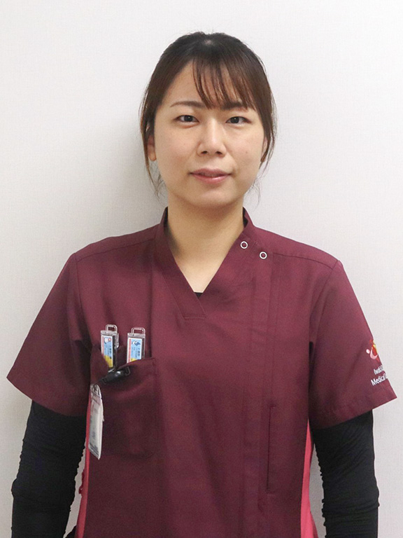働くママさん看護師写真